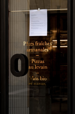 Cadra-Type-Cadratype-Papi-Pizza-1