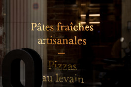 Cadra-Type-Cadratype-Papi-Pizza-2